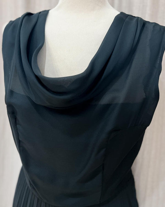 Abito Plissettato con Collo Sceso - S/M