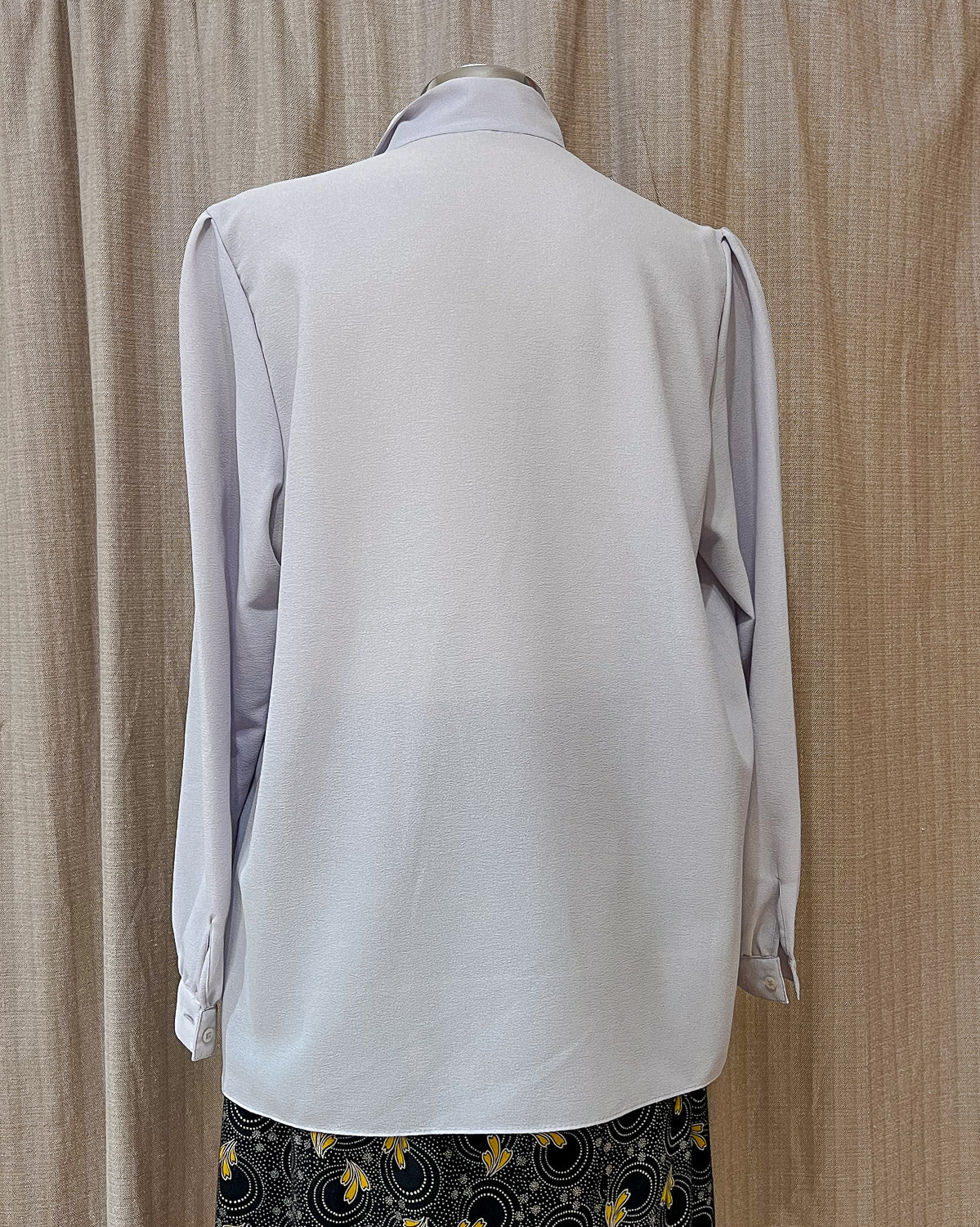 Blusa Con Cravattino monocolore - L