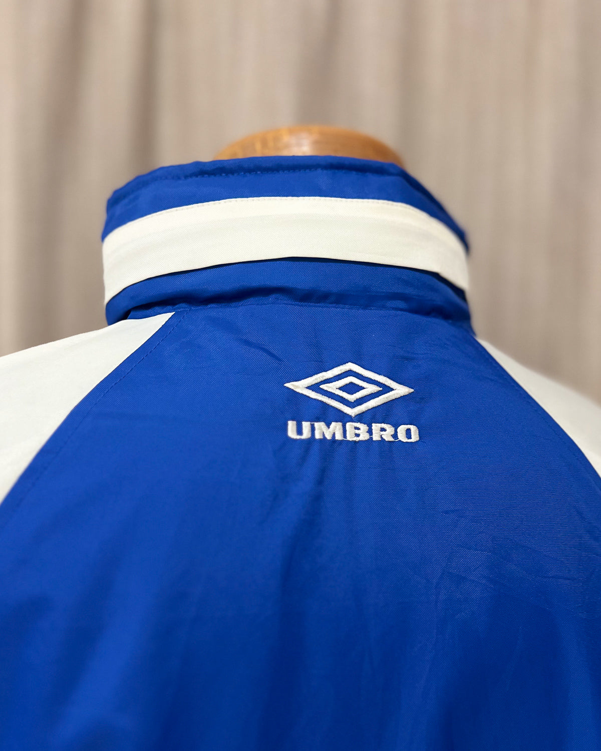 Umbro Kway con Cappuccio a Scomparsa Taglia XL