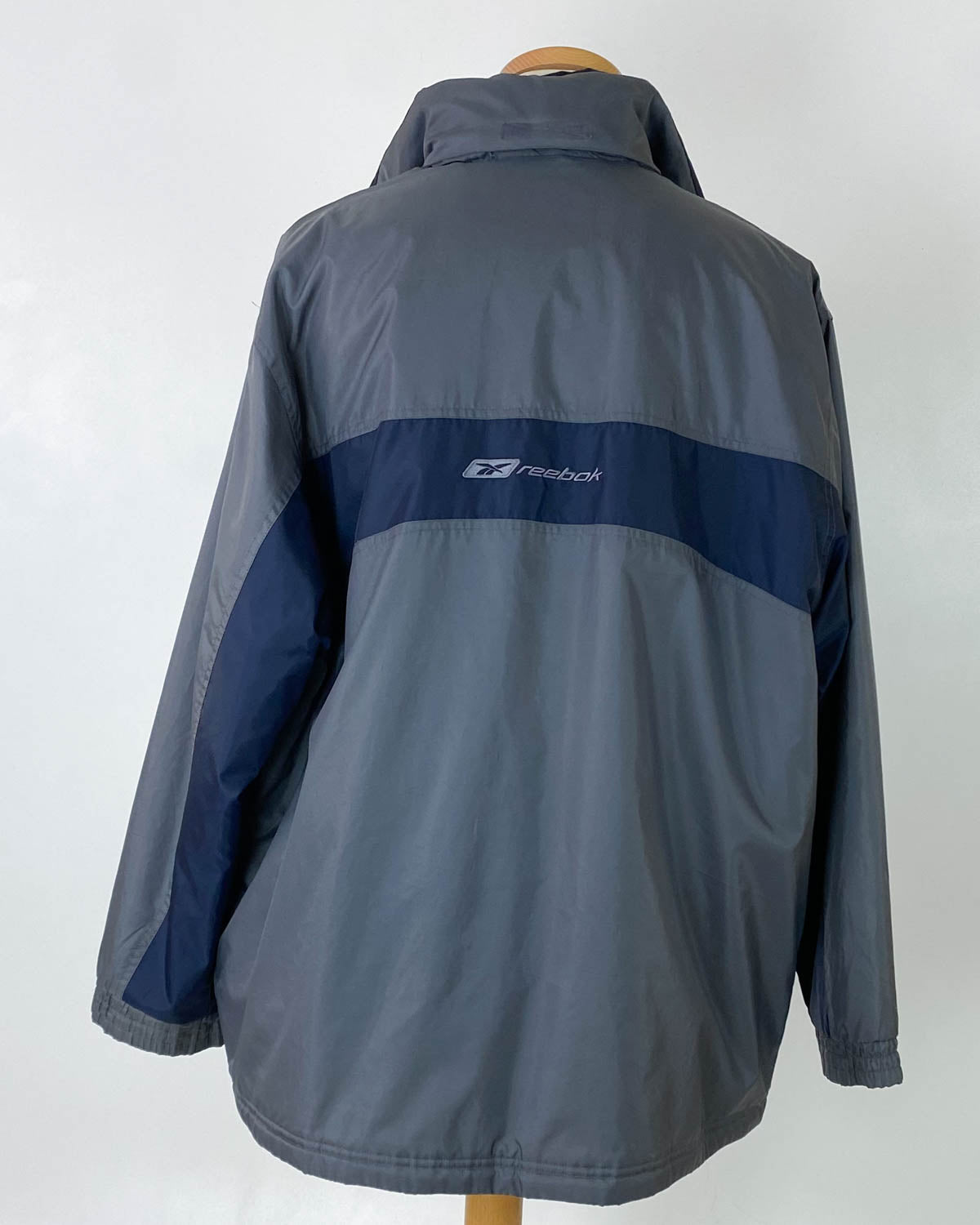Reebok Piumino Leggero con Cappuccio Taglia XL