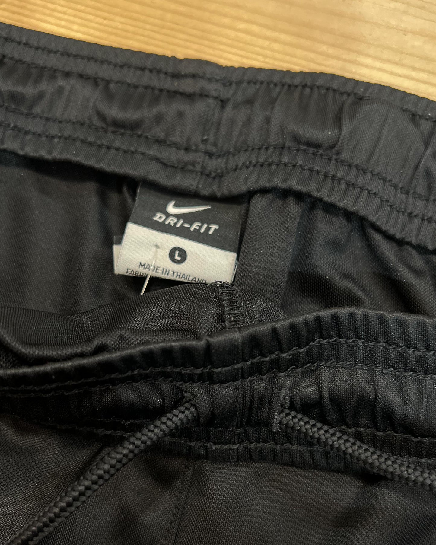 Nike - Shorts Sportivi - L