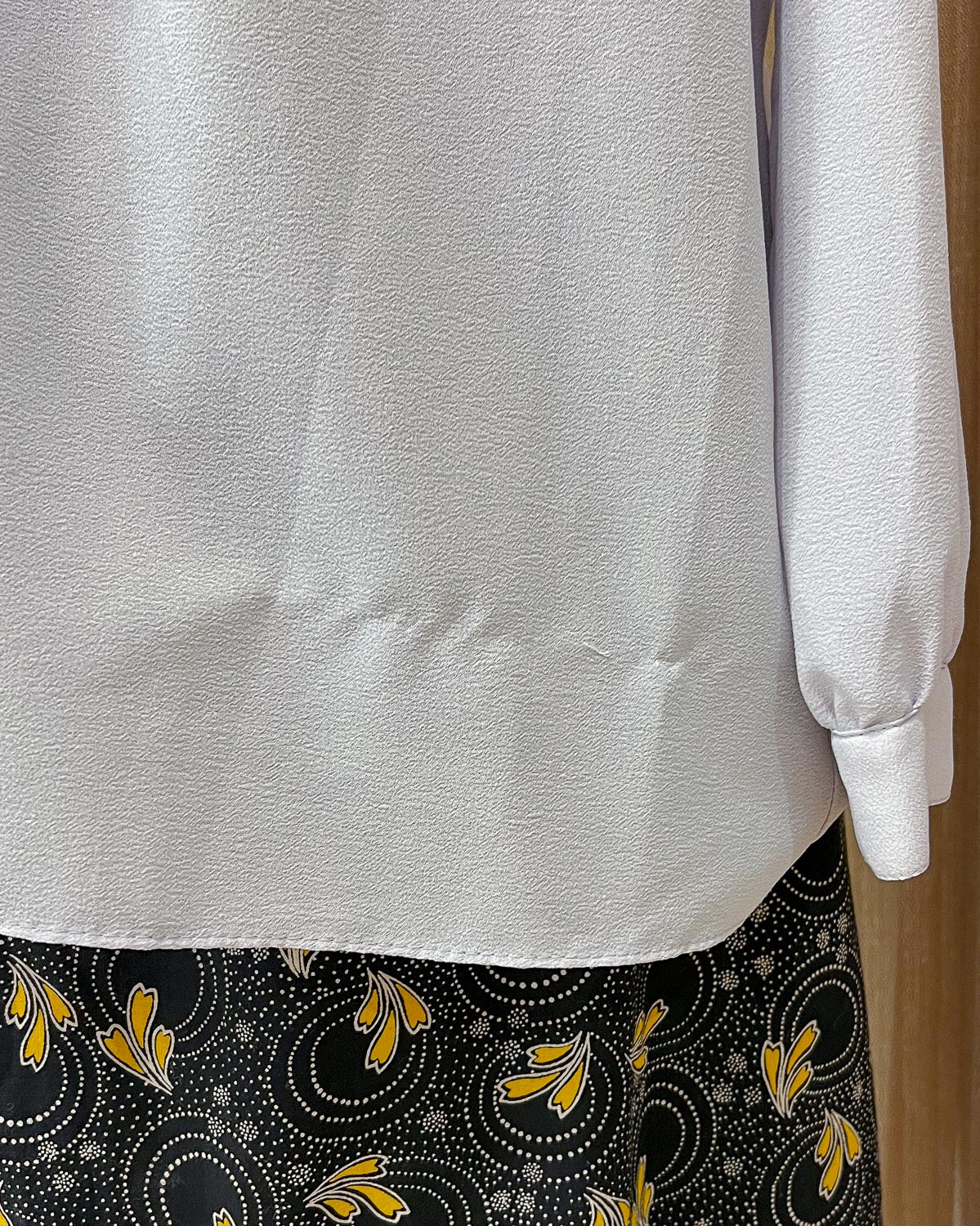Blusa Con Cravattino monocolore - L