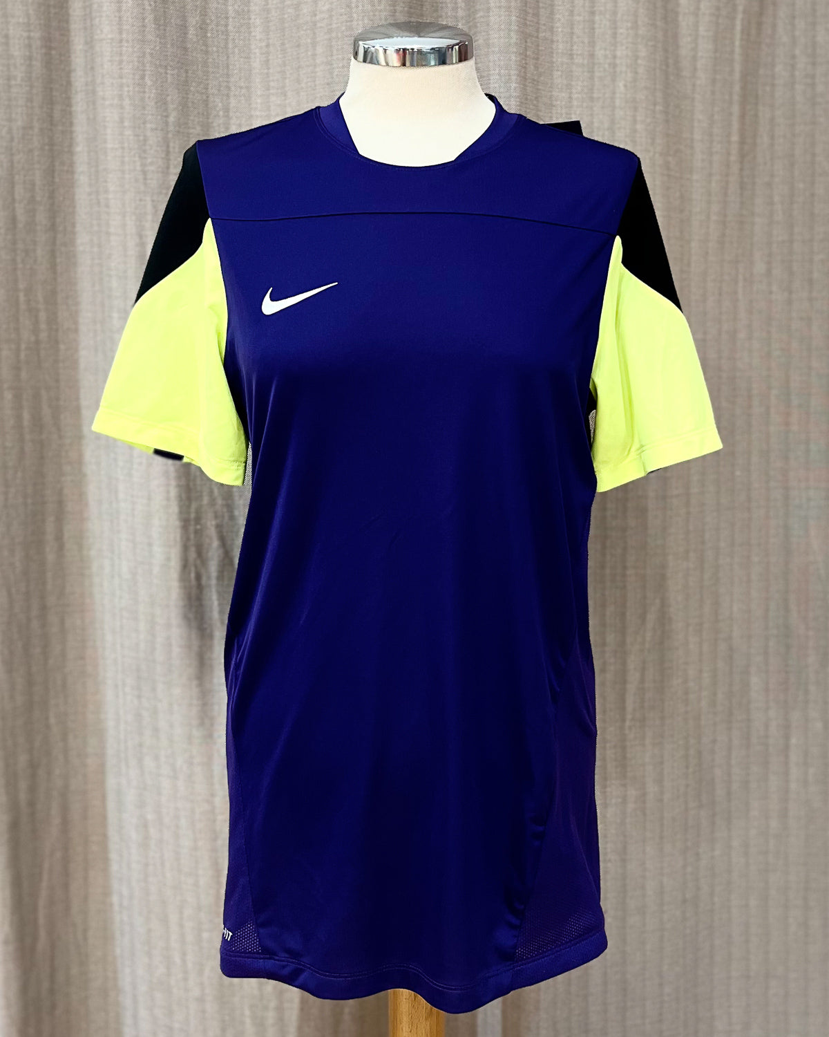 Nike - Tshirt Sportiva - M