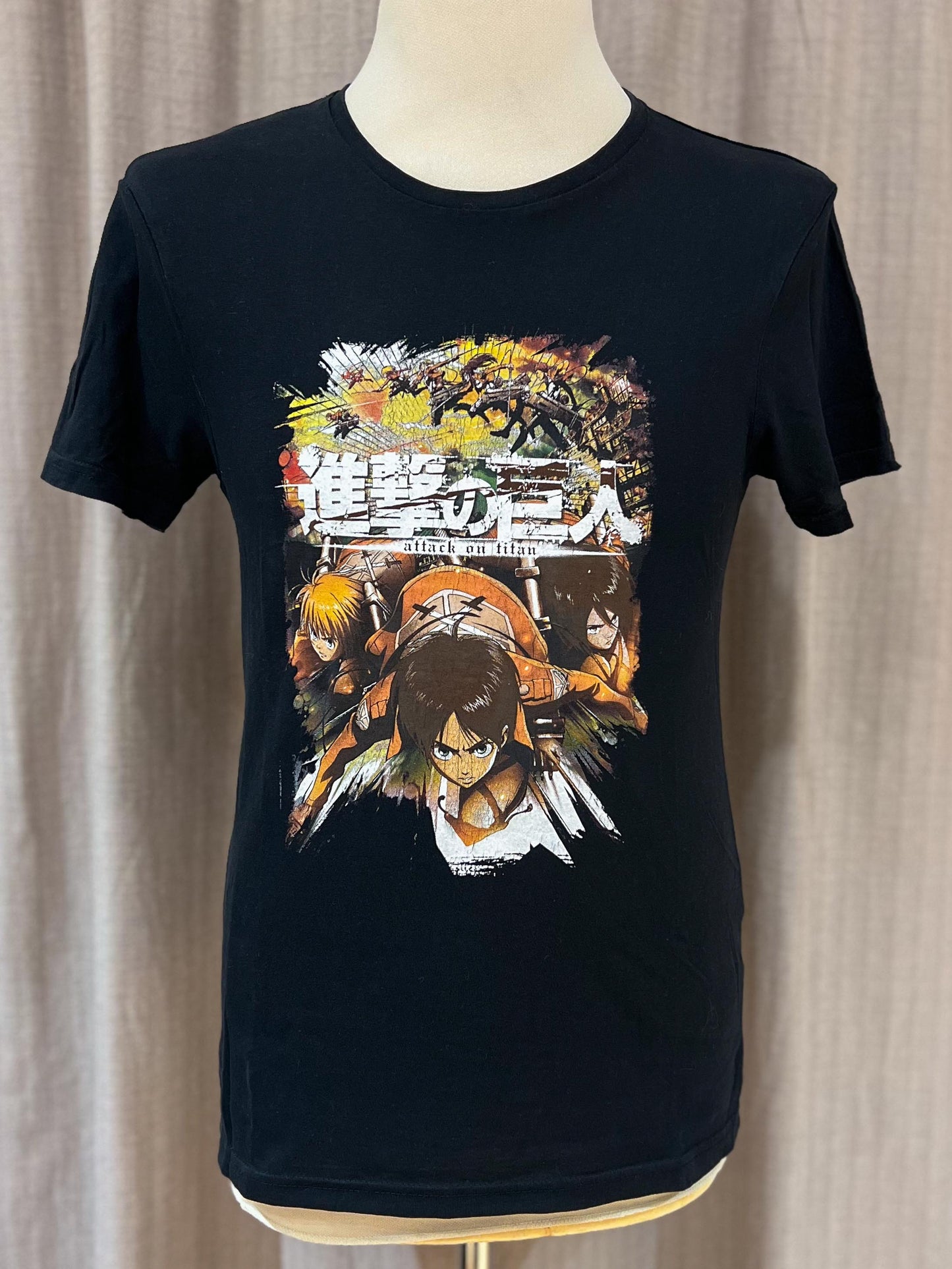 Tshirt Attack On Titan - S