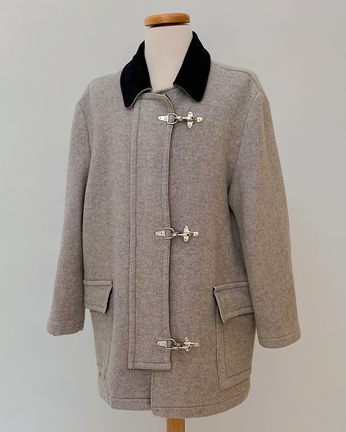 Montgomery Vintage Made In Italy - L