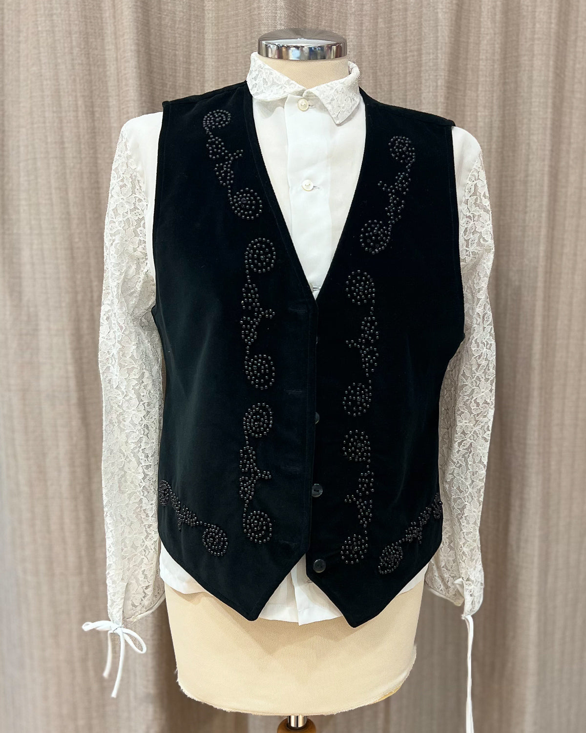 Gilet In Velluto Con Applicazioni  M