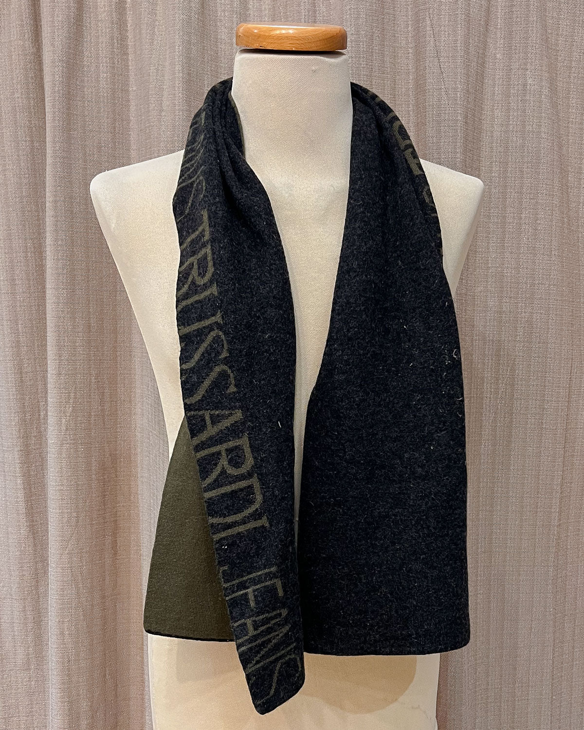 Trussardi  Sciarpa Con Logo