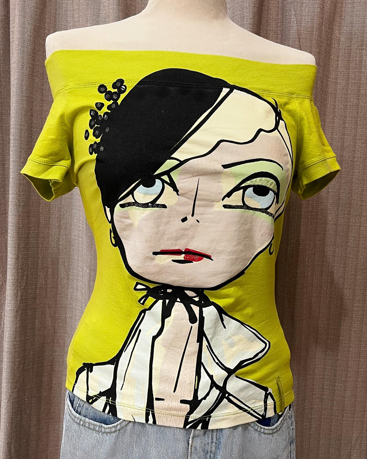 Moschino  Tshirt Grafica  M