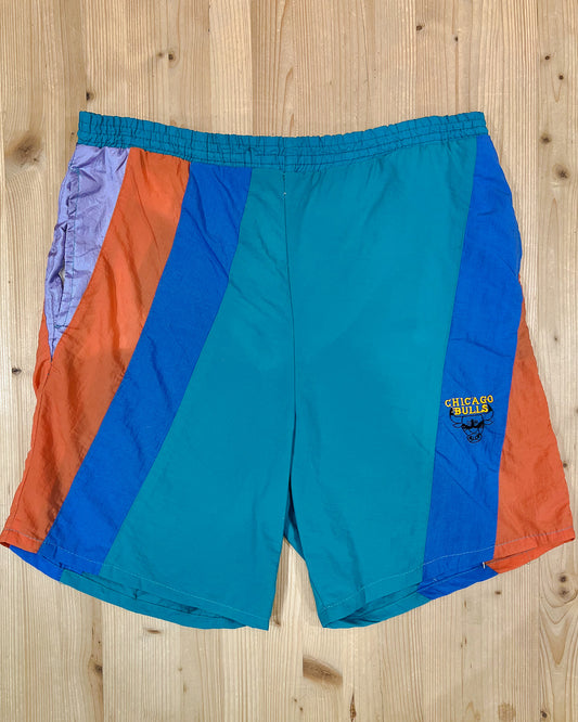 Vintage Chicago Bulls Shorts - L