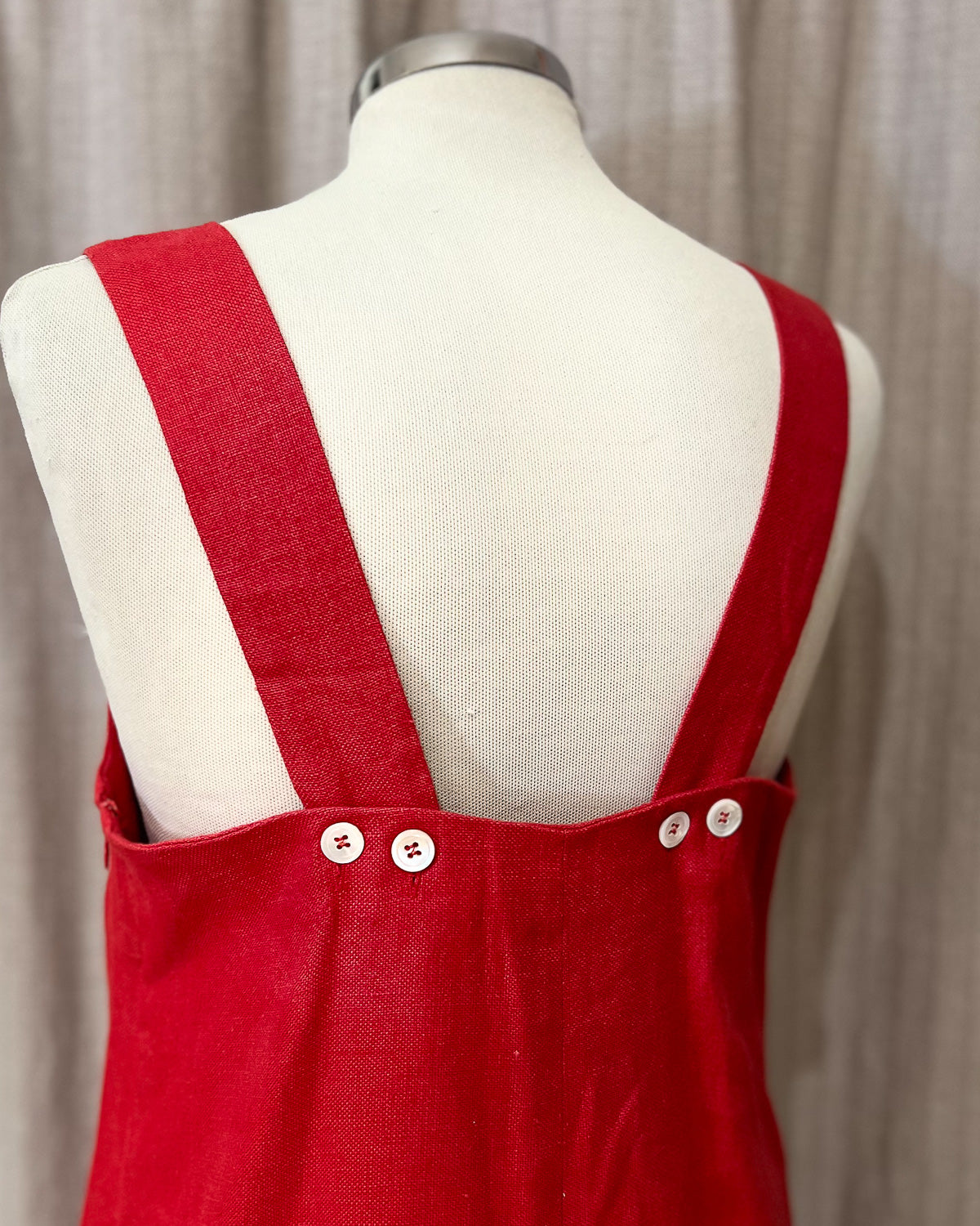 Vestito In Lino Con Schiena Scoperta - M