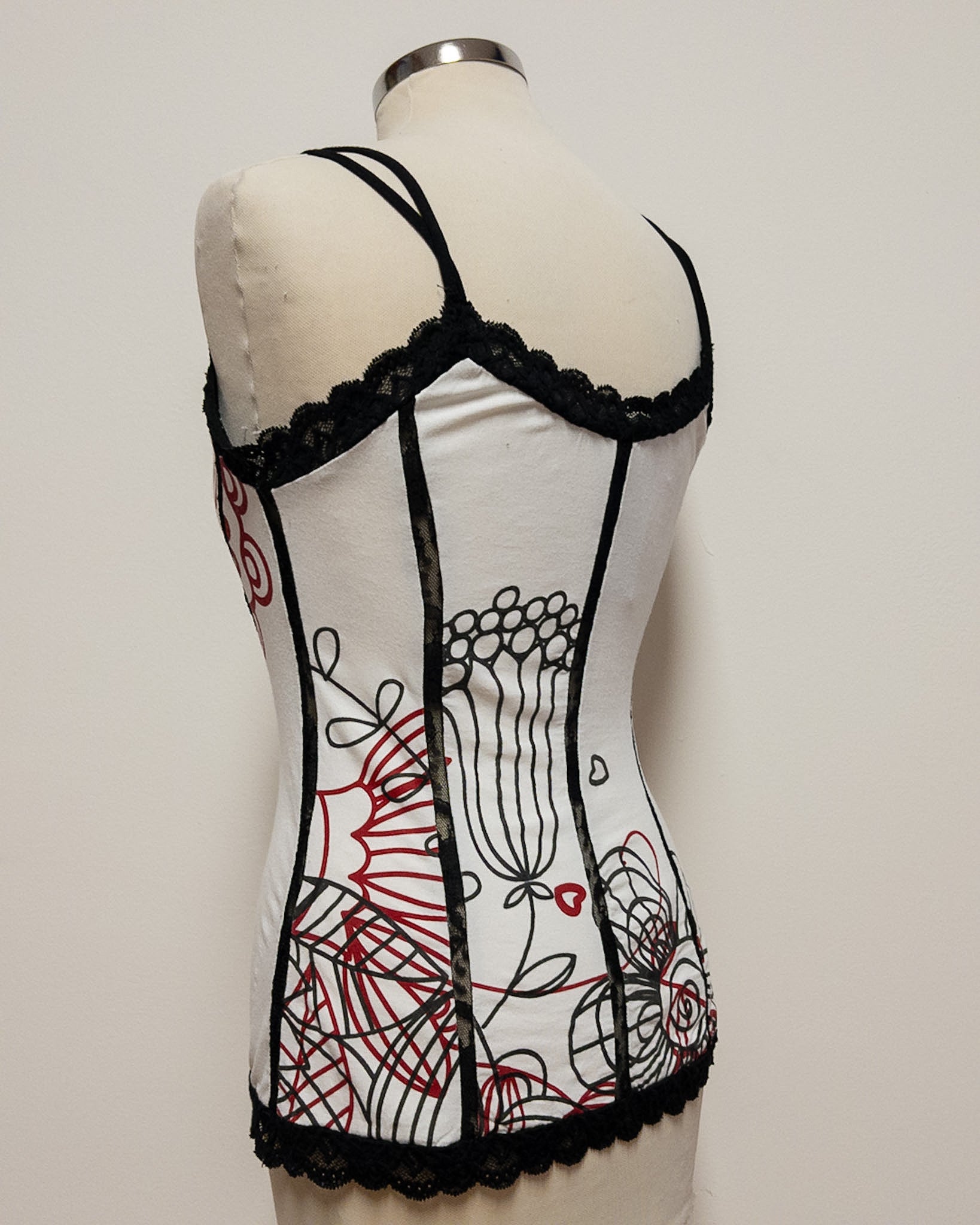 Top Con Pizzo e Fiori  M