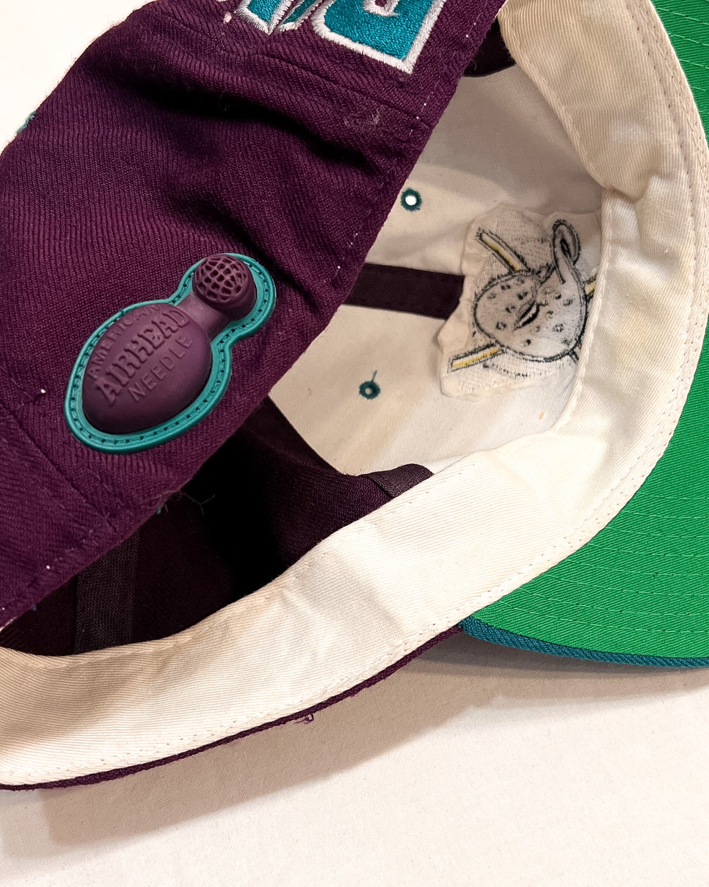 Rare Vintage Anaheim Mighty Ducks Disney NHL  L
