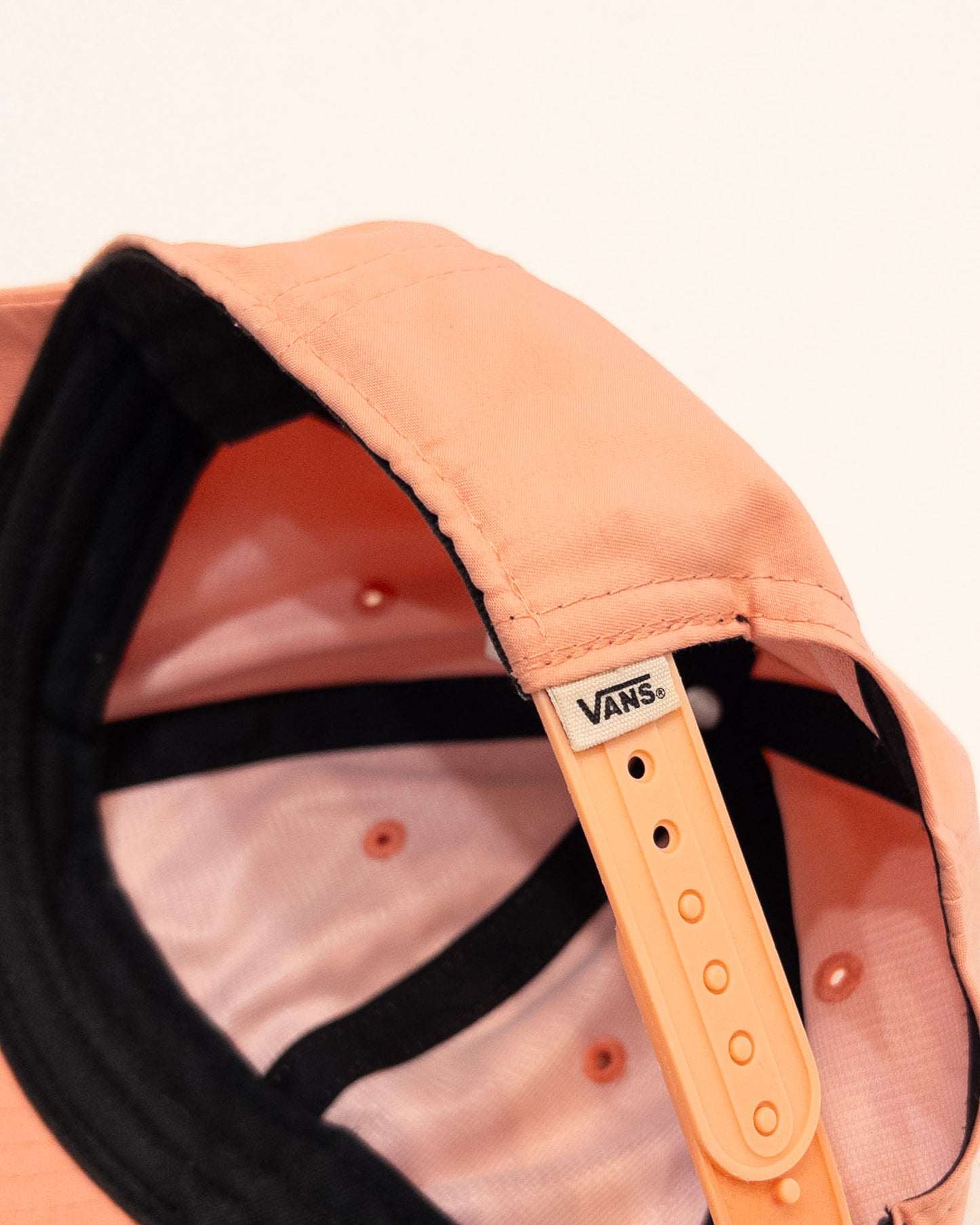 Vans  Cappellino Unisex Rosa Salmone