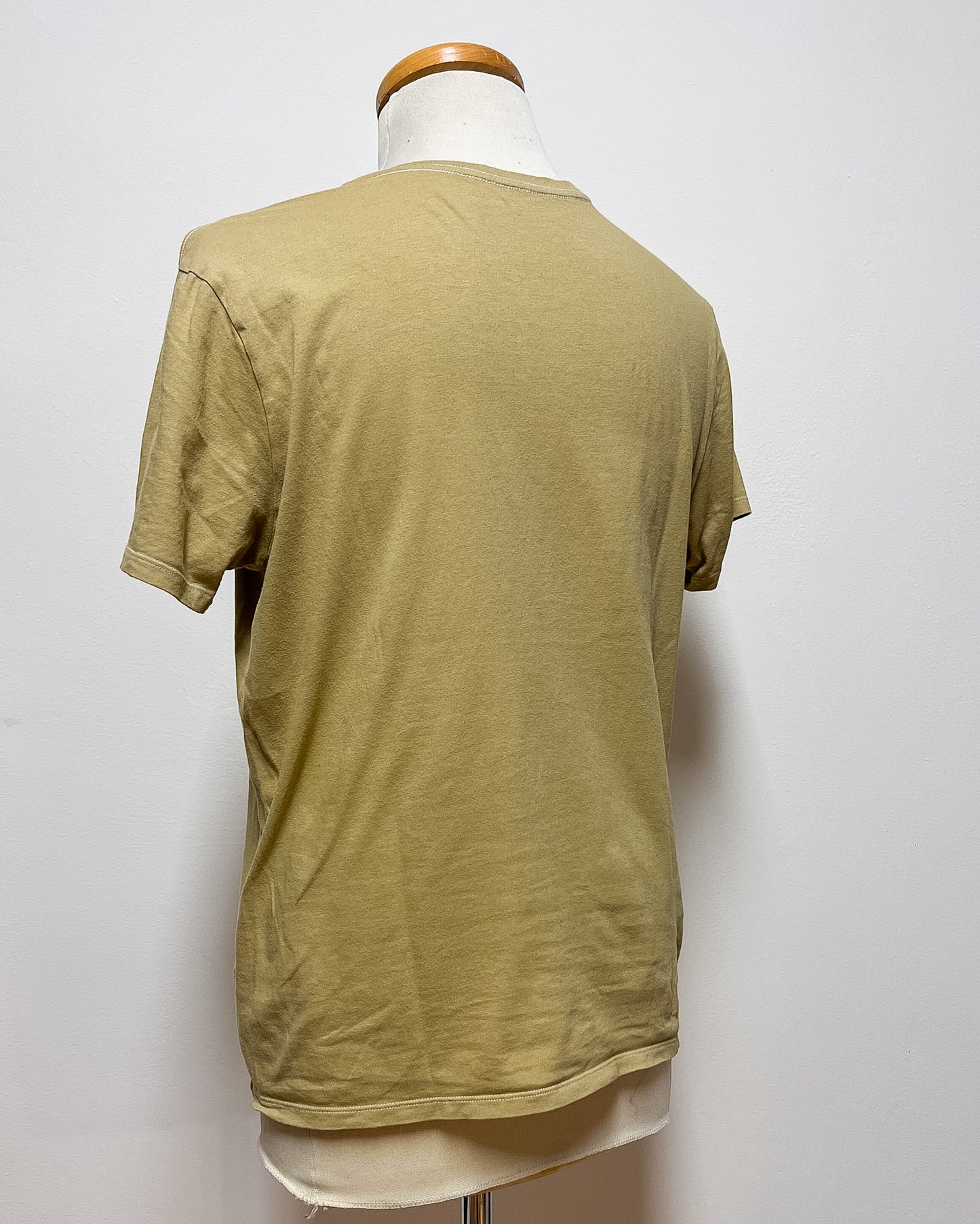 Lacoste  Tshirt Kachi a V  XL