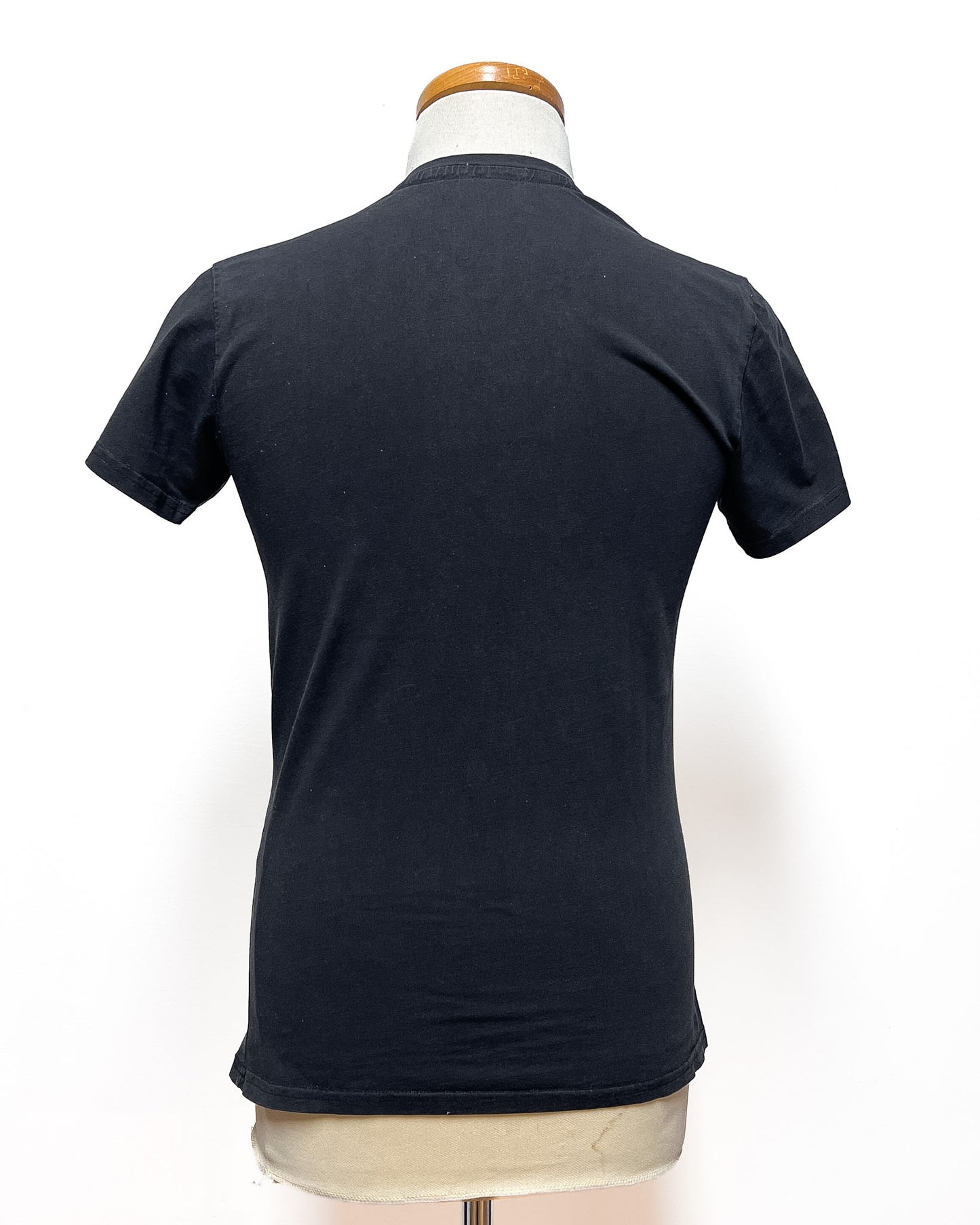 Dolly Noire  Tshirt Grafica  S