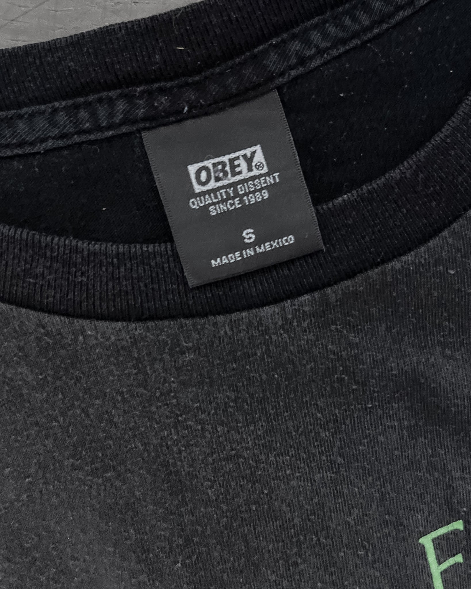 Obey  Graphic Tee  S