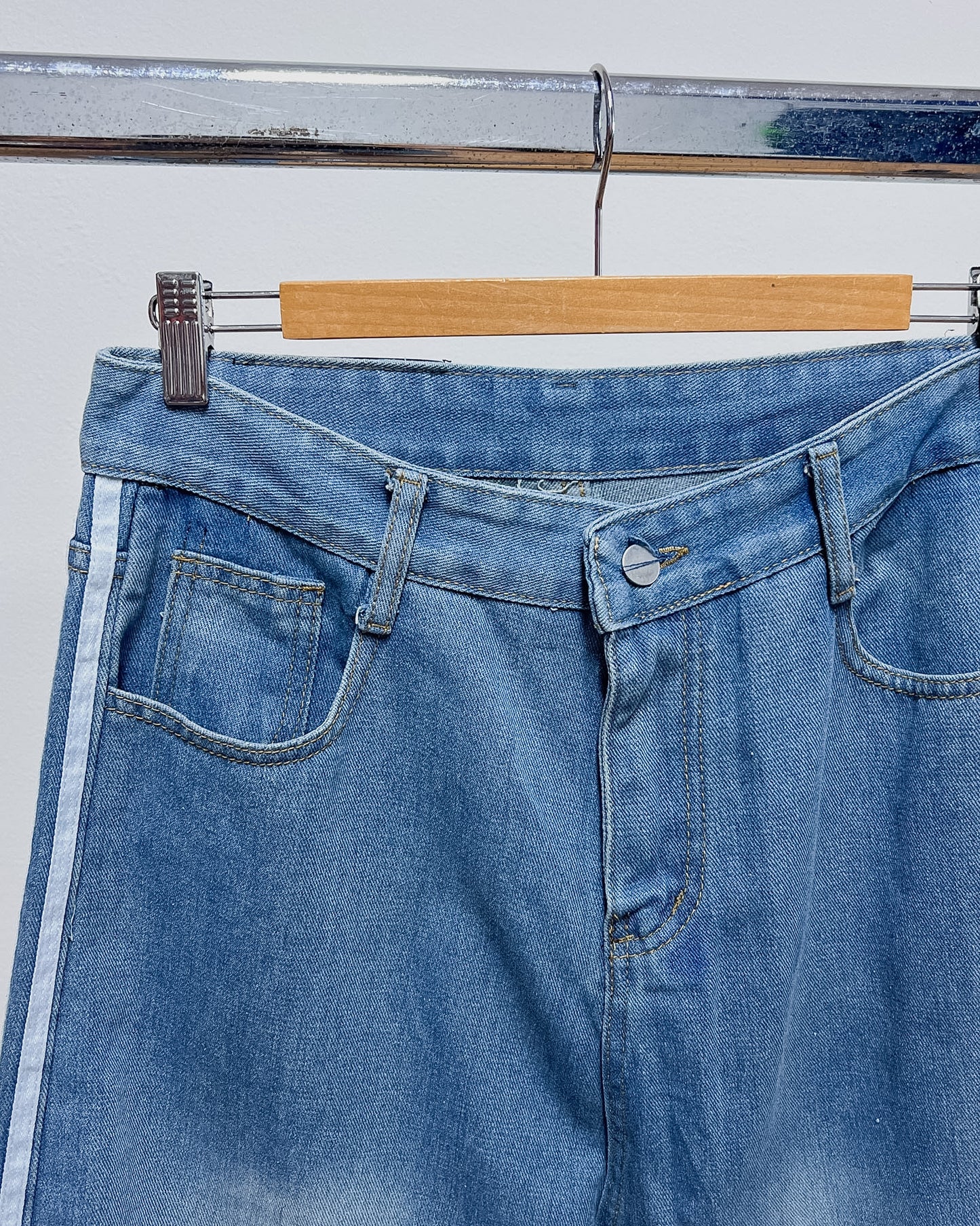 Upsurge Planet  Baggy Jorts  S/M