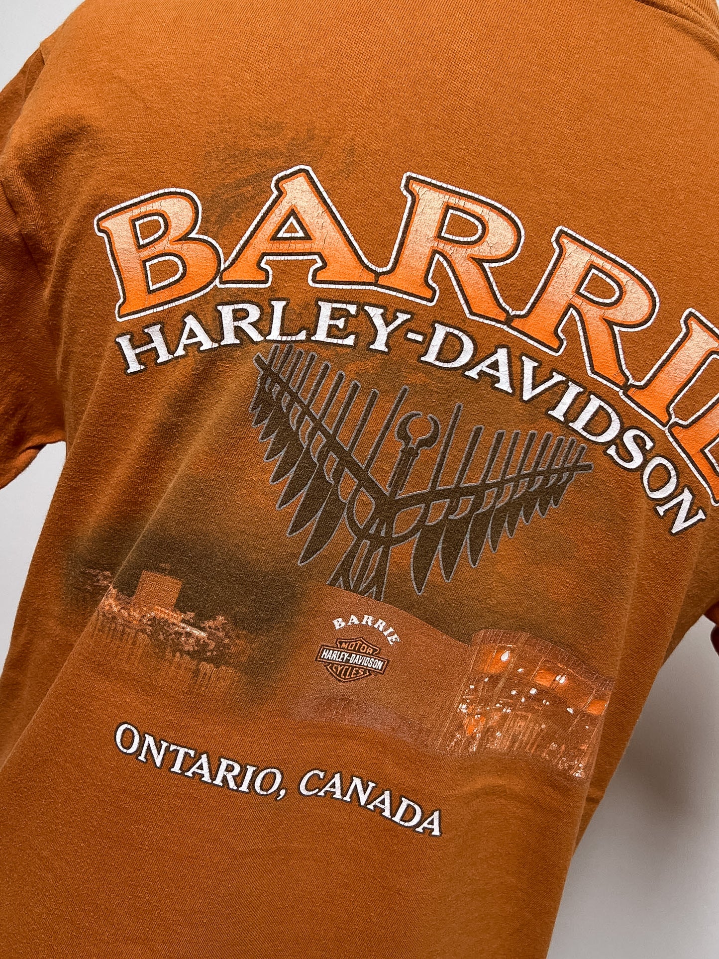 Harley Davidson Orange Tshirt  M