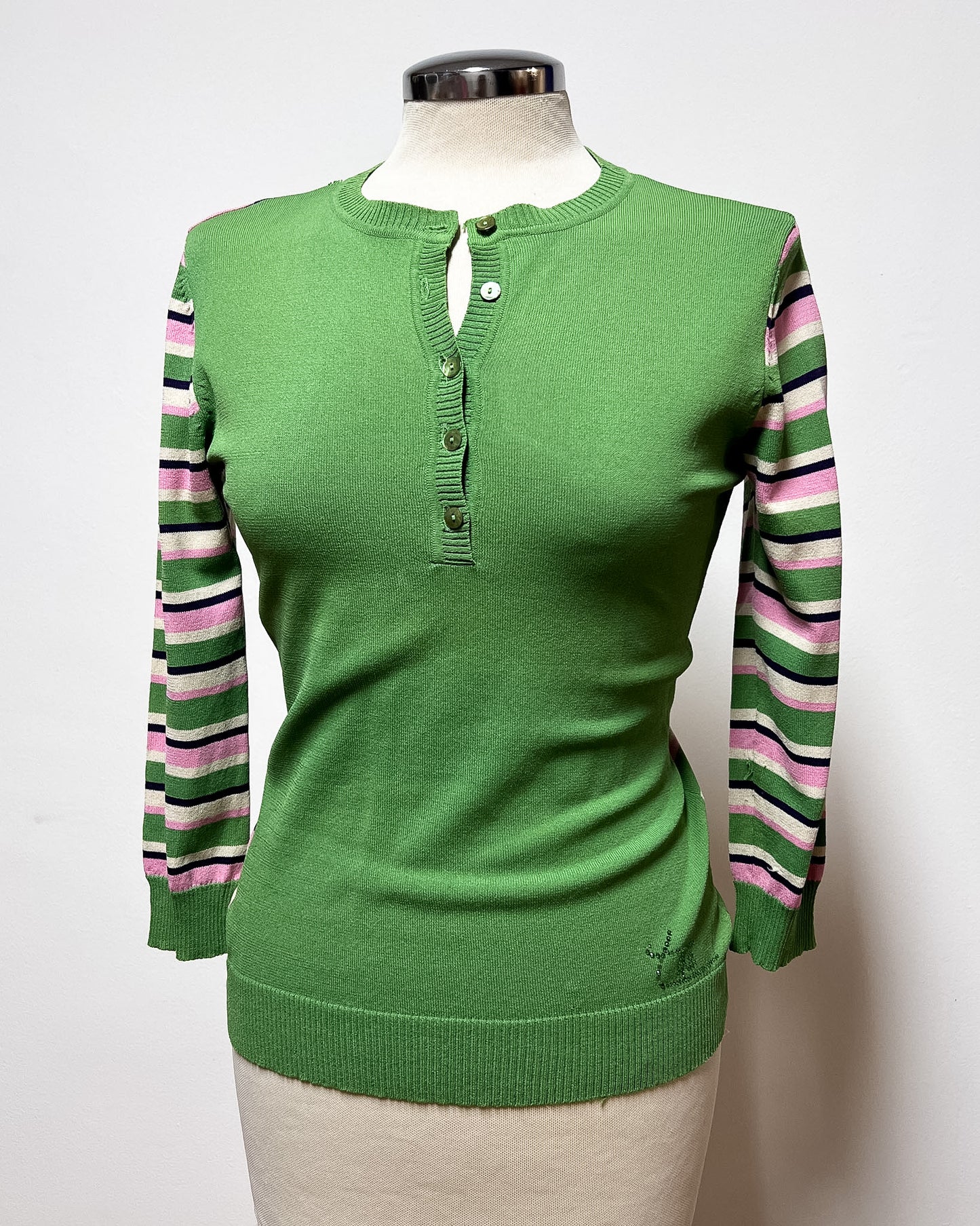 Maglia con Bottoncini  M